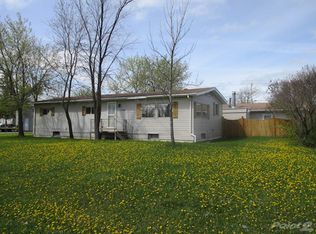 1704 1st Ave E, International Falls, MN 56649