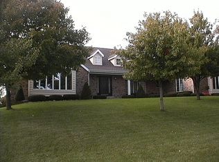 9615 Voss Rd, Marengo, IL 60152