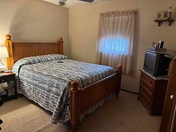 5th image of 280 Cotswold Pl