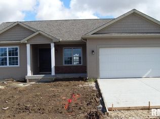 1229 Brown Ct, Washington, IL 61571