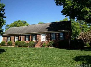 1222 Pineview St, Albemarle, NC 28001