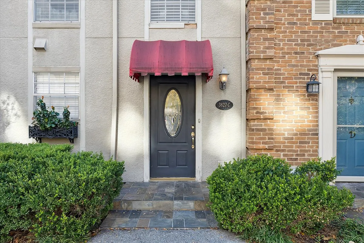 Building Photo - 3627 Dickason Ave #C