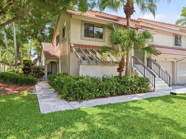 5530 Coach House Cir, Boca Raton, FL 33486