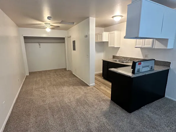 2410 S M St, Bakersfield, CA