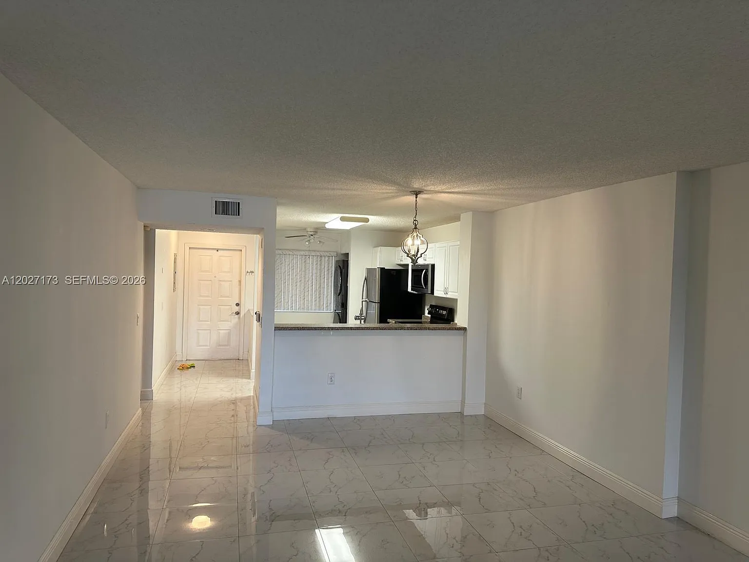 Trent F Condo — Photo 4