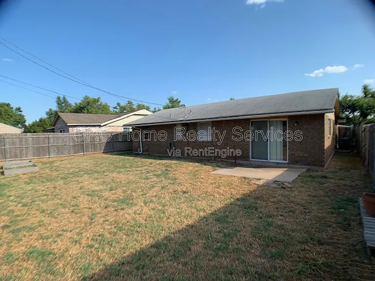 513 Sunnyside Pl — Photo 3