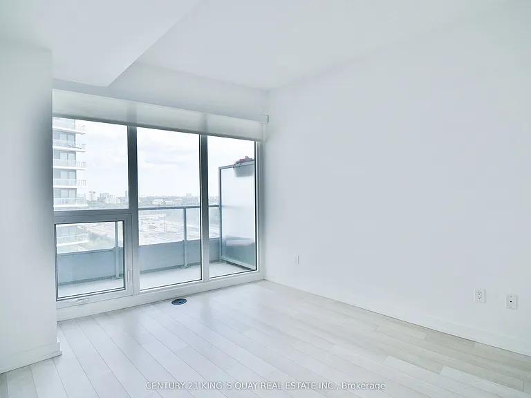115 McMahon Dr #1206 — Photo 21