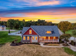 4457 Pickerington Rd NW, Carroll, OH 43112