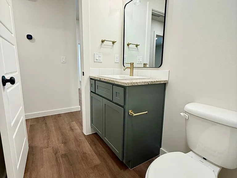 2143 Langford Ave — Photo 22