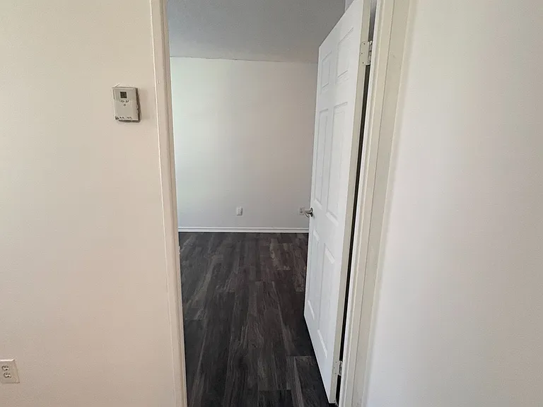 80 Charles St E #502 — Photo 16