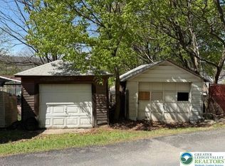 619 E Abbott St, Lansford, PA 18232