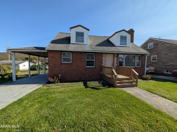 1609 Grant Ave, Altoona, PA 16602