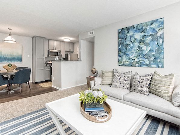 9005 Oak Village Blvd #8928