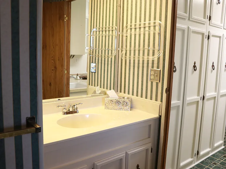 5301 E Tanglewood Cir — Photo 6