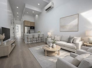 208 Irving Ave #R3, Brooklyn, NY 11237