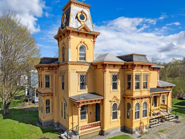 13 Randolph Avenue, Randolph, VT 05060