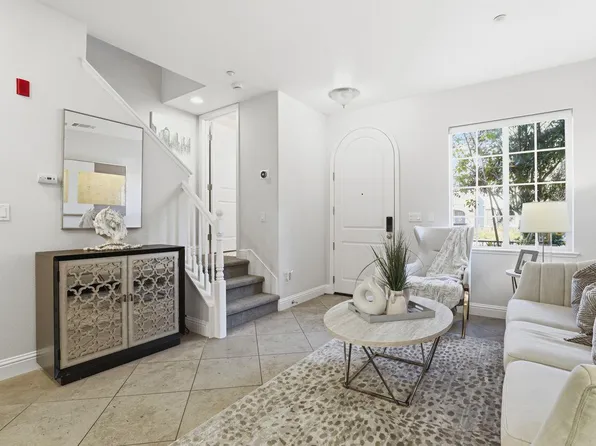 580 De Guigne Dr, Sunnyvale, CA 94085