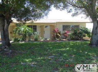 3013 SE 18th Ave, Cape Coral, FL 33904