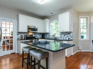 8617 Davishire Dr, Raleigh, NC 27615