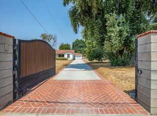 16243 Chase St, North Hills, CA 91343