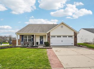 1825 Clover Ln, Lebanon, IN 46052