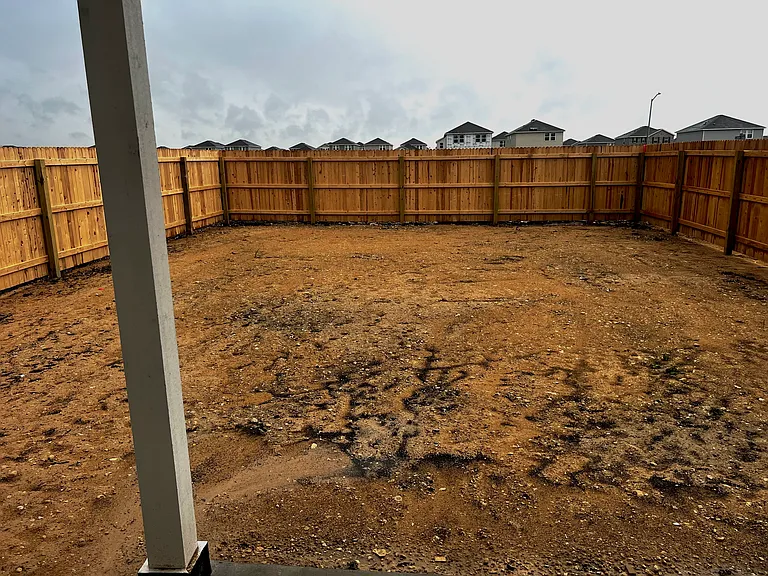 7510 Fishbowl Ln — Photo 25