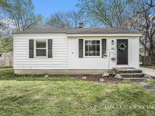 302 Leroy St SW, Wyoming, MI 49548