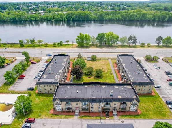 343 Pawtucket Blvd Unit 1, Lowell, MA 01854