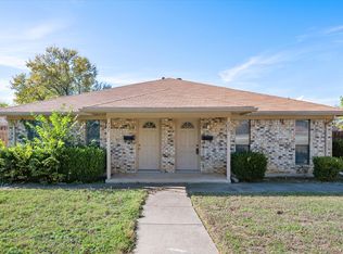 735 S Rogers Rd, Irving, TX 75060