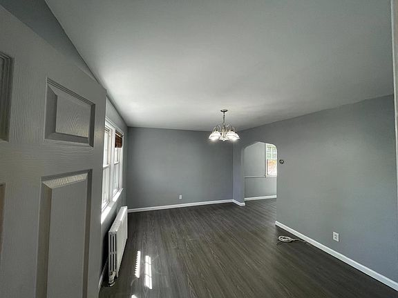 4th image of 9-16 2nd St #1