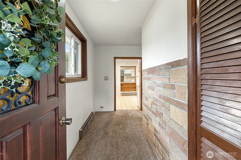 2nd image of 120 W Marion Street