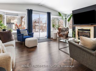 4226 Longmoor Dr, Burlington, ON L7L 4Z9