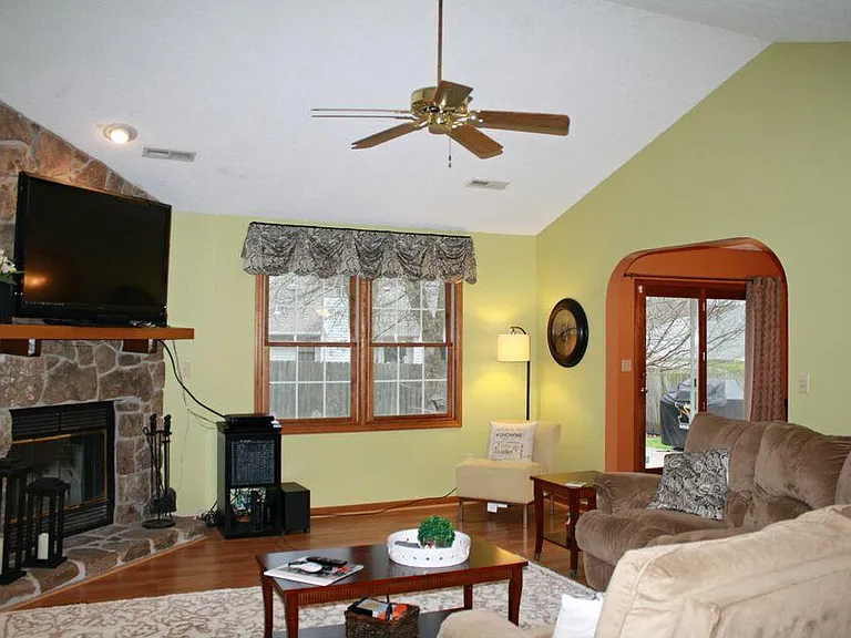 3700 Falmouth Dr — Photo 7