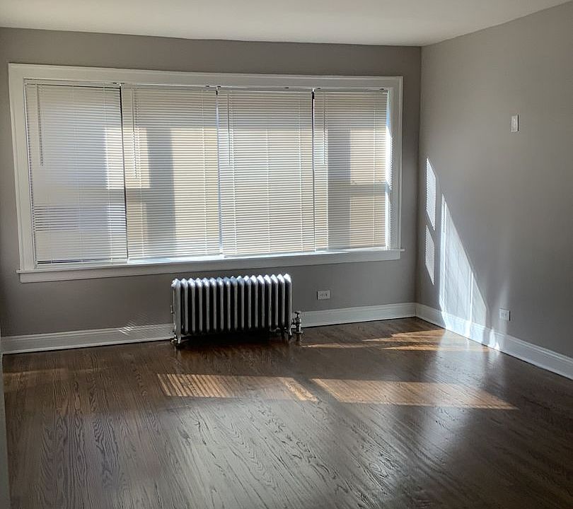 1st image of 7646 S Ingleside Ave #7648-2B