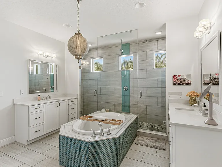 Primary bath walk in shower and soaking tub