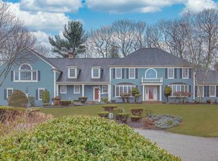 9 Shadow Ln, Andover, MA 01810