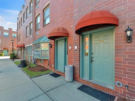 3rd image of 526 Louisiana Ave