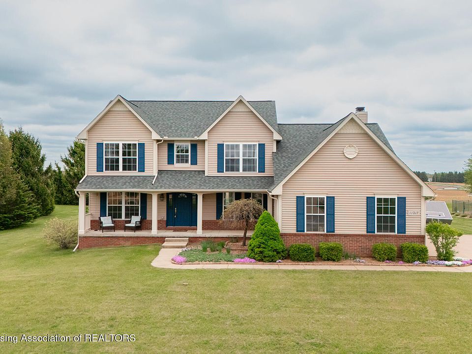 1st image of 11217 Sand Hill Dr
