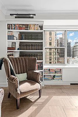 5th image of 2 5th Ave APT 10M
