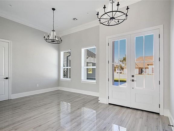3rd image of 267 River Place Dr