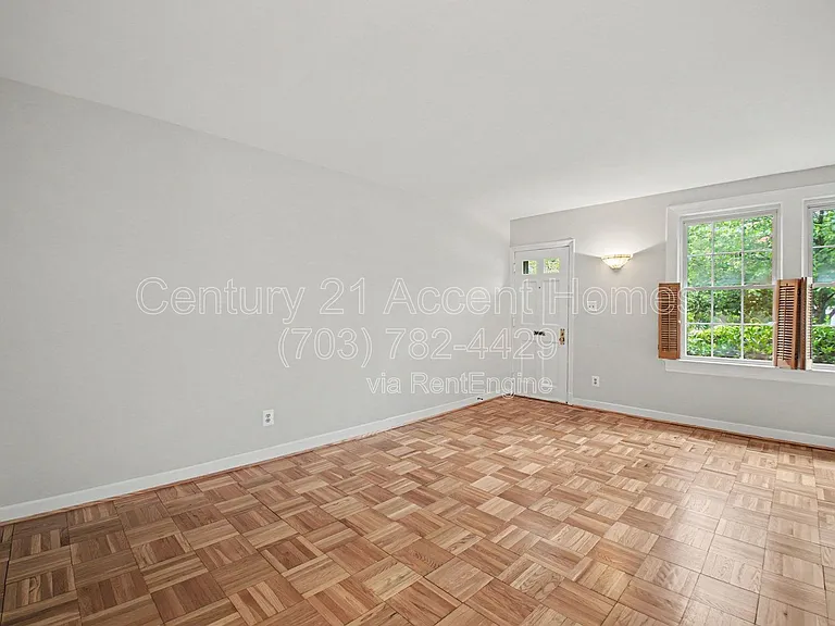 1510 S Edgewood St #550 — Photo 10
