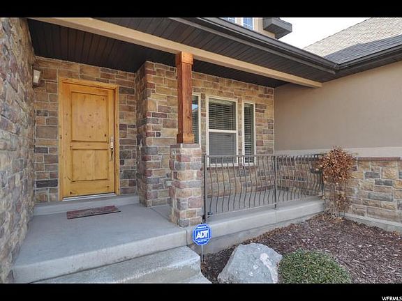 3rd image of 13558 S Carter Creek Way