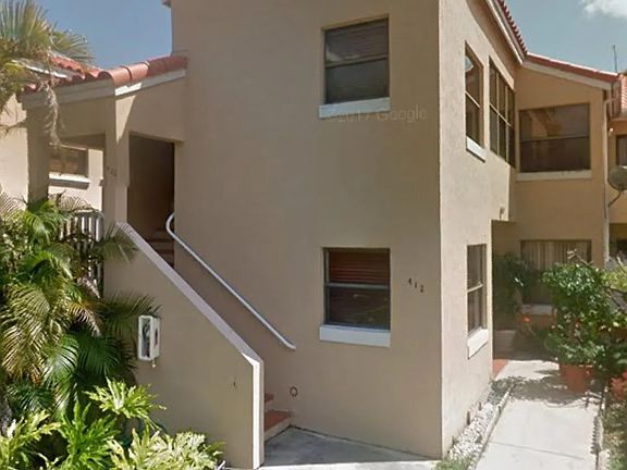 2nd image of 11830 SW 80th St APT 422