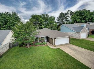 315 Cottonwood Dr, Ridgeland, MS 39157