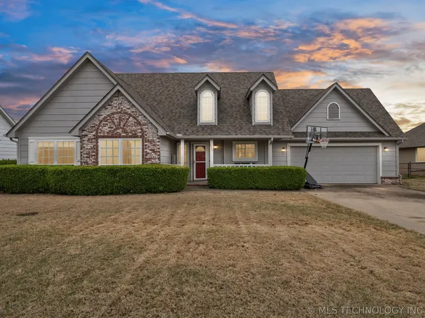 1008 W Beech St, Skiatook, OK 74070