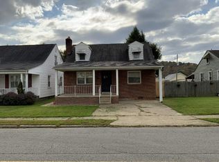 3917 Auburn Rd, Huntington, WV 25704
