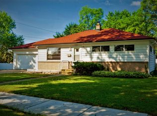 1508 Doral Ln, Waukesha, WI 53188