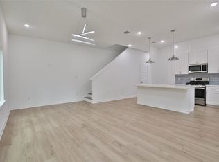 9343 Lavender St N, Houston, TX 77016