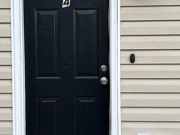 3rd image of 5310 Horry Dr #4