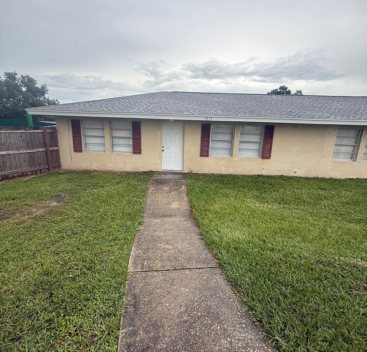2 bed, 700 sqft, $1,600 — Photo 1
